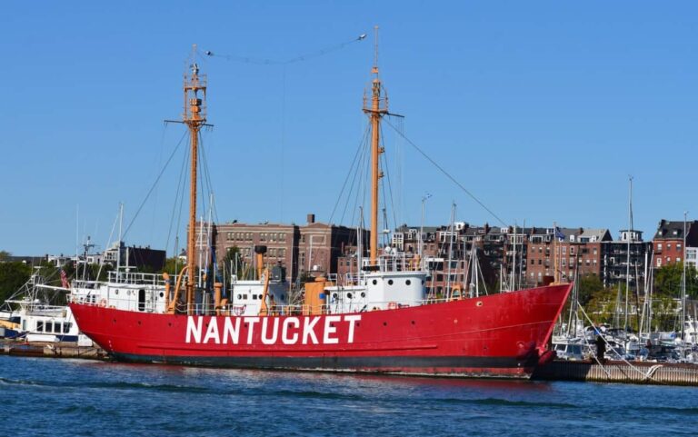 why is nantucket so expensive